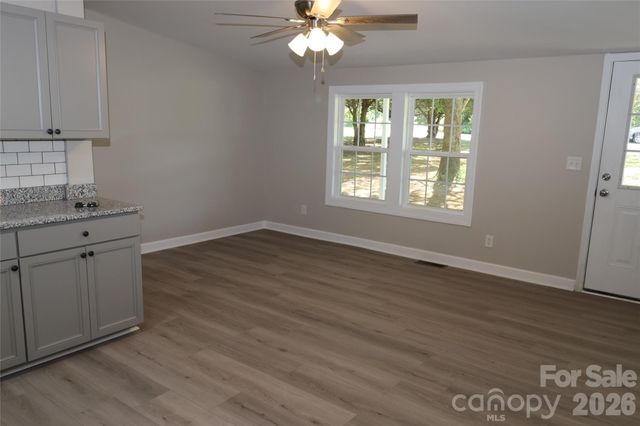 6443 Sherwood Lane, Denver, NC 28037