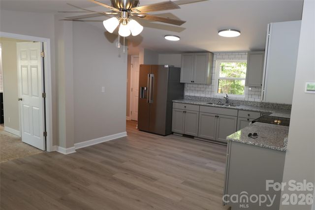 6443 Sherwood Lane, Denver, NC 28037