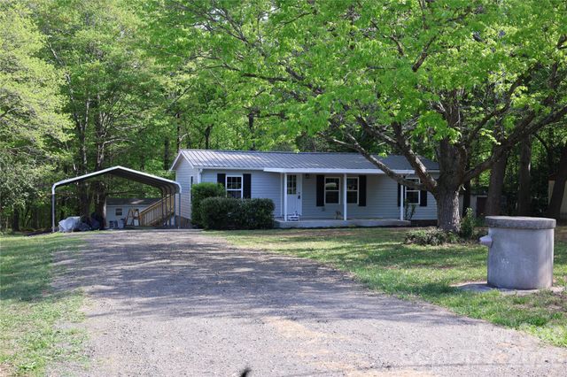 6443 Sherwood Lane, Denver, NC 28037