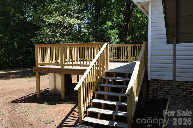 6443 Sherwood Lane, Denver, NC 28037
