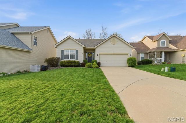 907 Daffodil Trail, O'fallon, MO 63368