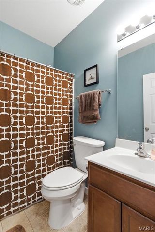 907 Daffodil Trail, O'fallon, MO 63368