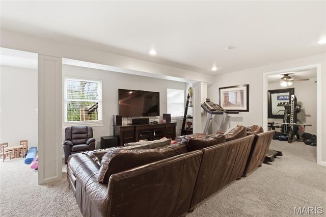 907 Daffodil Trail, O'fallon, MO 63368