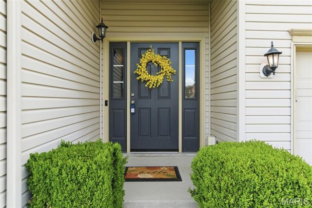 907 Daffodil Trail, O'fallon, MO 63368