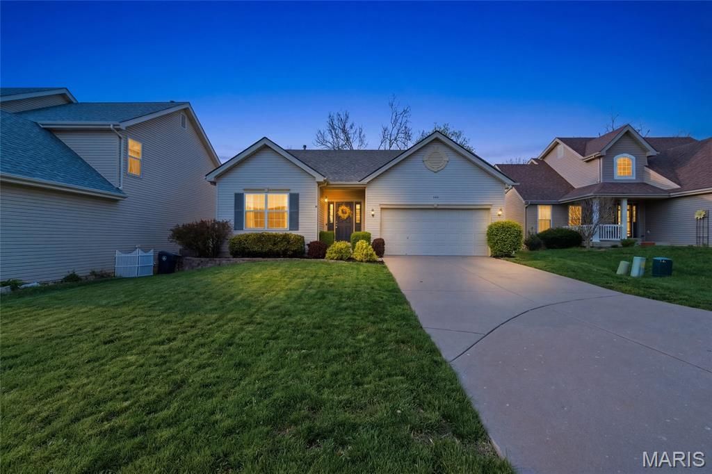 907 Daffodil Trail, O'fallon, MO 63368