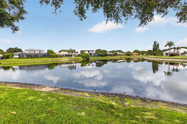 8 SLASH PINE Drive, Boynton Beach, FL 33436