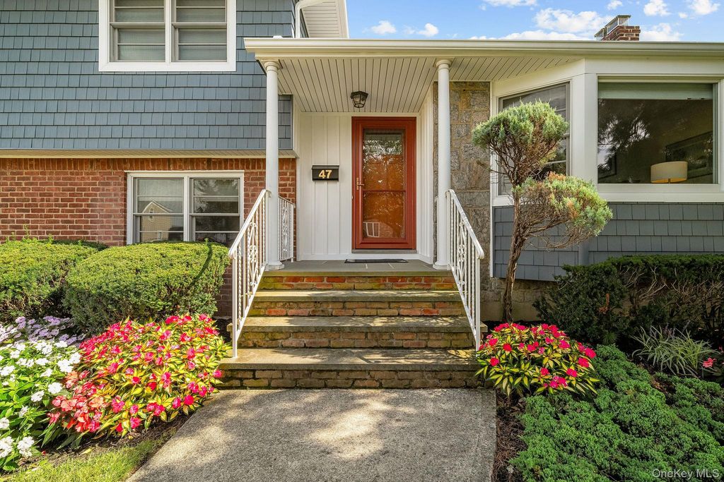 47 Diamond Avenue, East Meadow, NY 11554 — photo 3