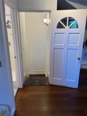 23300 Raymond Studio, Chatsworth, CA 91311