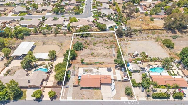 15271 Alvarado, Lake Elsinore, CA 92530