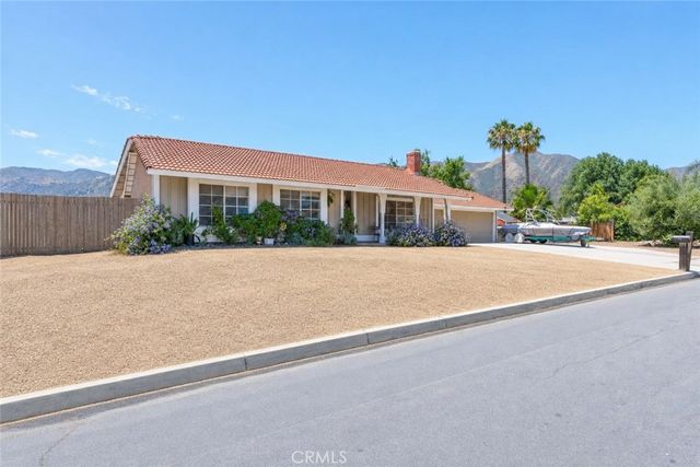 15271 Alvarado, Lake Elsinore, CA 92530