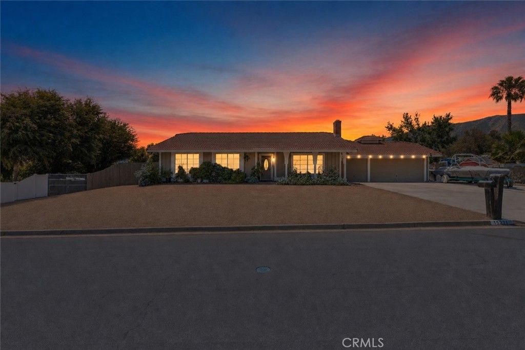 15271 Alvarado, Lake Elsinore, CA 92530