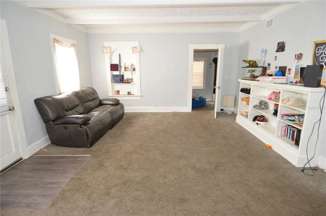 811 18TH AVENUE S, St Petersburg, FL 33705