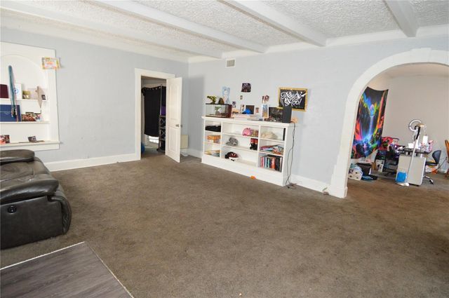 811 18TH AVENUE S, St Petersburg, FL 33705