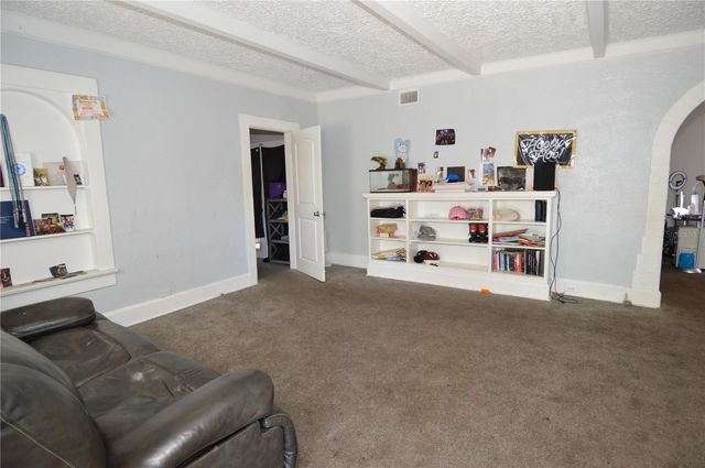 811 18TH AVENUE S, St Petersburg, FL 33705