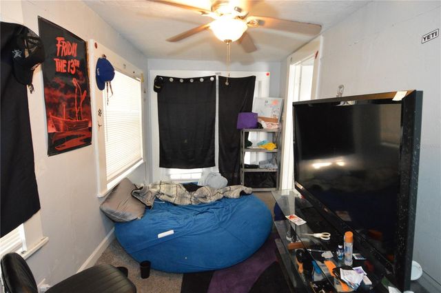 811 18TH AVENUE S, St Petersburg, FL 33705