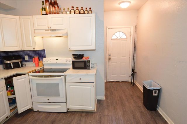 811 18TH AVENUE S, St Petersburg, FL 33705