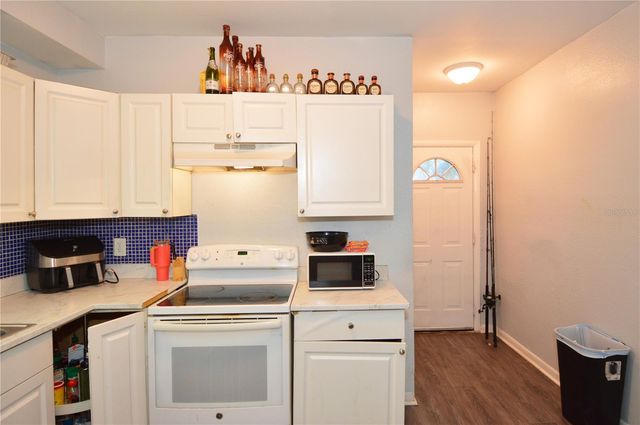 811 18TH AVENUE S, St Petersburg, FL 33705