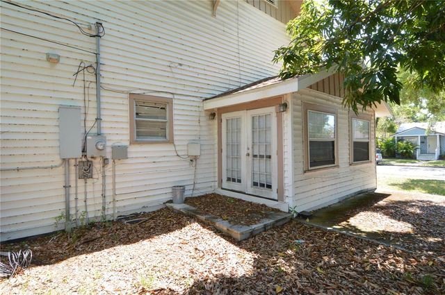 811 18TH AVENUE S, St Petersburg, FL 33705