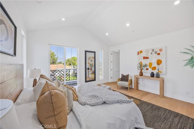 2420 Ives Lane A, Redondo Beach, CA 90278