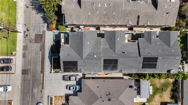 2420 Ives Lane A, Redondo Beach, CA 90278