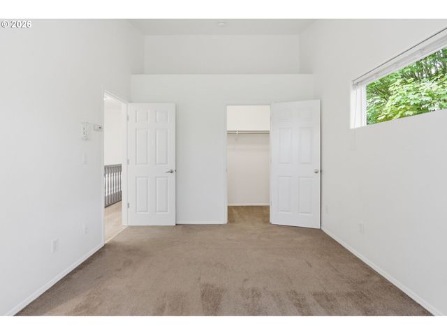 10545 Sw COUGAR Ln, Beaverton, OR 97008