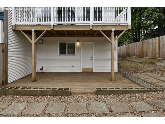10545 Sw COUGAR Ln, Beaverton, OR 97008