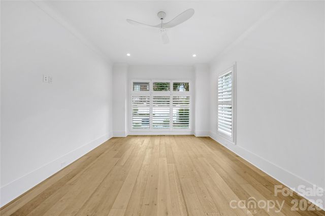 5042 Gilchrist Road 2B, Charlotte, NC 28211