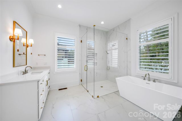 5042 Gilchrist Road 2B, Charlotte, NC 28211