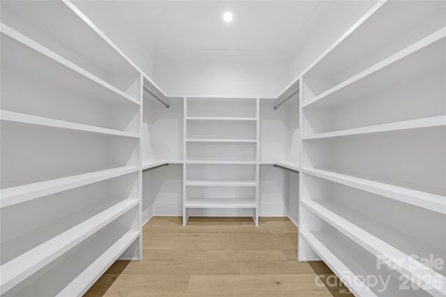 5042 Gilchrist Road 2B, Charlotte, NC 28211