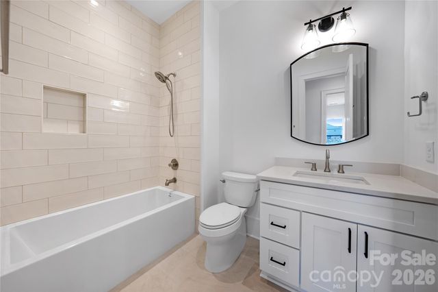 5042 Gilchrist Road 2B, Charlotte, NC 28211
