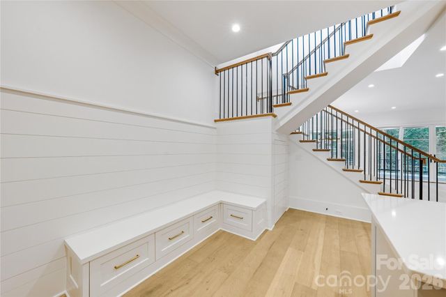 5042 Gilchrist Road 2B, Charlotte, NC 28211