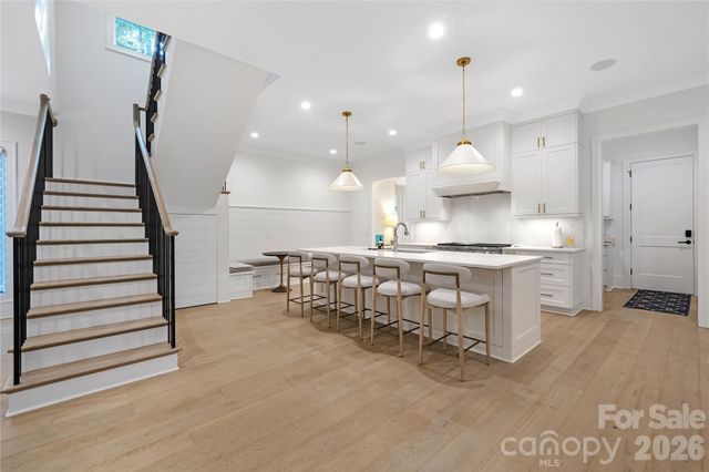 5042 Gilchrist Road 2B, Charlotte, NC 28211