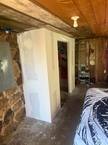 627 N Forest Avenue, Springfield, MO 65802