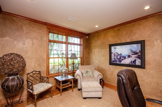 54 Middle Road, Conway, AR 72032