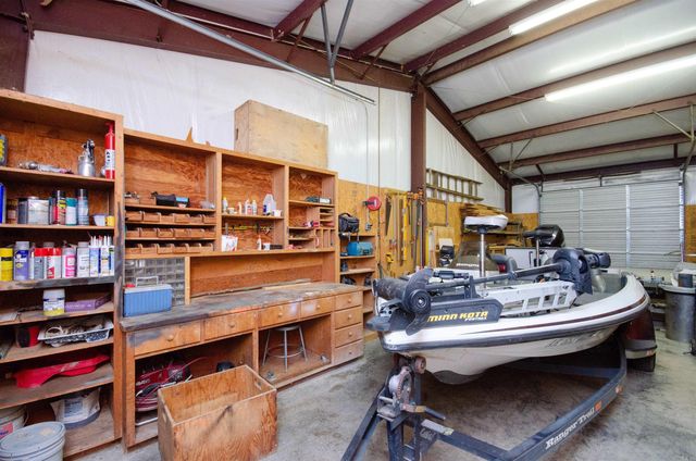 54 Middle Road, Conway, AR 72032