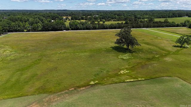 54 Middle Road, Conway, AR 72032