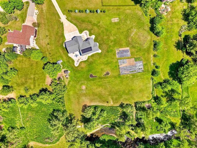 4648 Pierceville Road, Cottage Grove, WI 52527