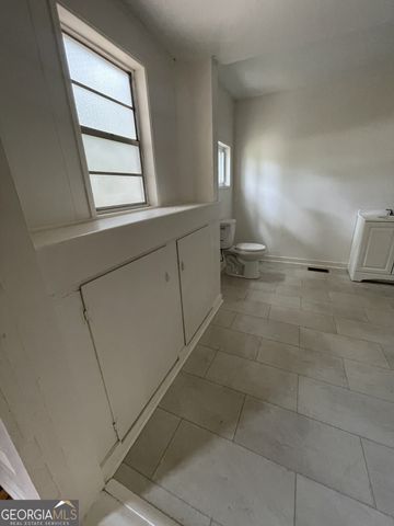 217 Barnesville Street, Thomaston, GA 30286