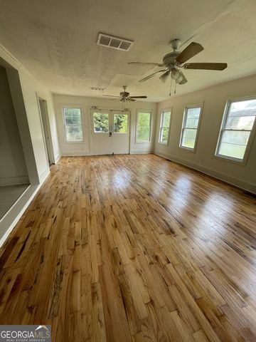 217 Barnesville Street, Thomaston, GA 30286