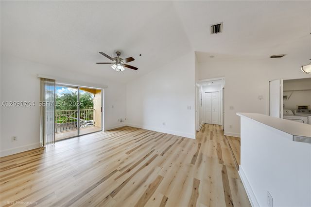 5570 NW 61st St 930, Coconut Creek, FL 33073