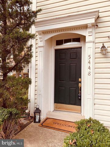 5448 CHIEFTAIN CIR, Alexandria, VA 22312