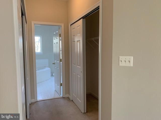 5448 CHIEFTAIN CIR, Alexandria, VA 22312