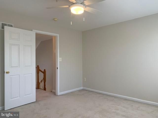 5448 CHIEFTAIN CIR, Alexandria, VA 22312