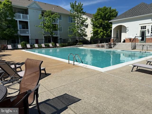 5448 CHIEFTAIN CIR, Alexandria, VA 22312