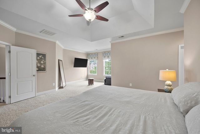 5221 JACOBS CREEK PL, Haymarket, VA 20169