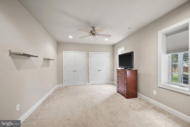 5221 JACOBS CREEK PL, Haymarket, VA 20169