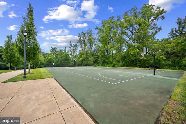 5221 JACOBS CREEK PL, Haymarket, VA 20169