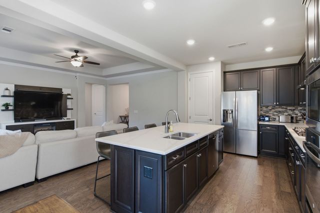 12621 Gritstone Drive, Denton, TX 76207