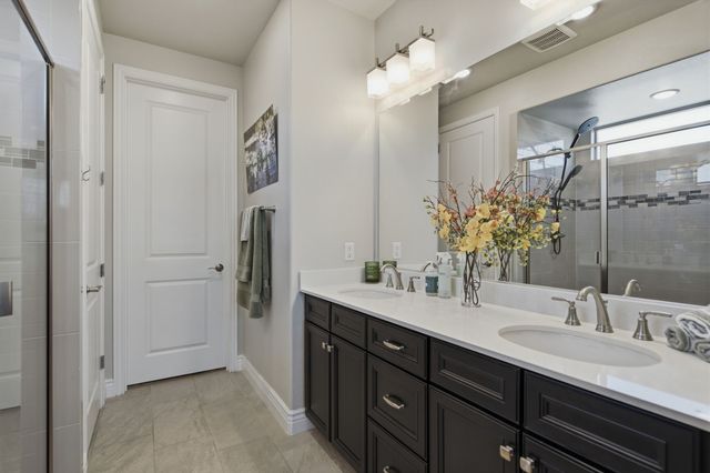 12621 Gritstone Drive, Denton, TX 76207