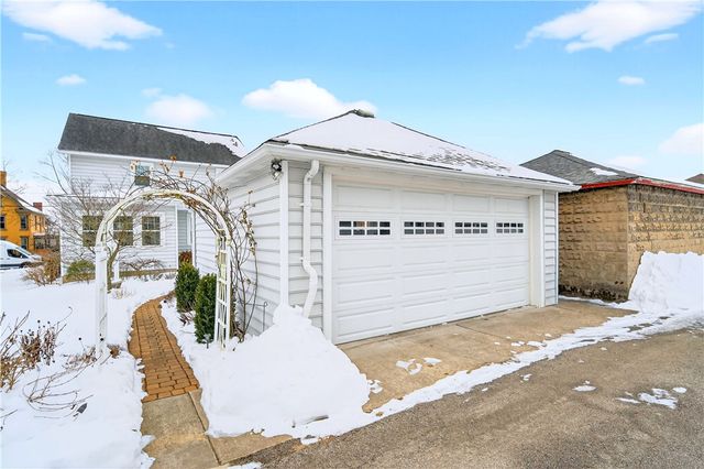 406 George Street, Scottdale, PA 15683